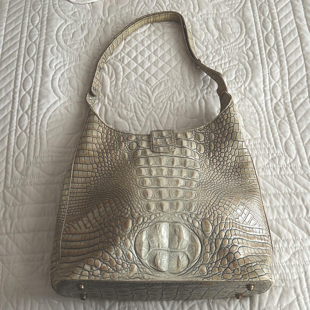 Handbag - Picture 2 of 5